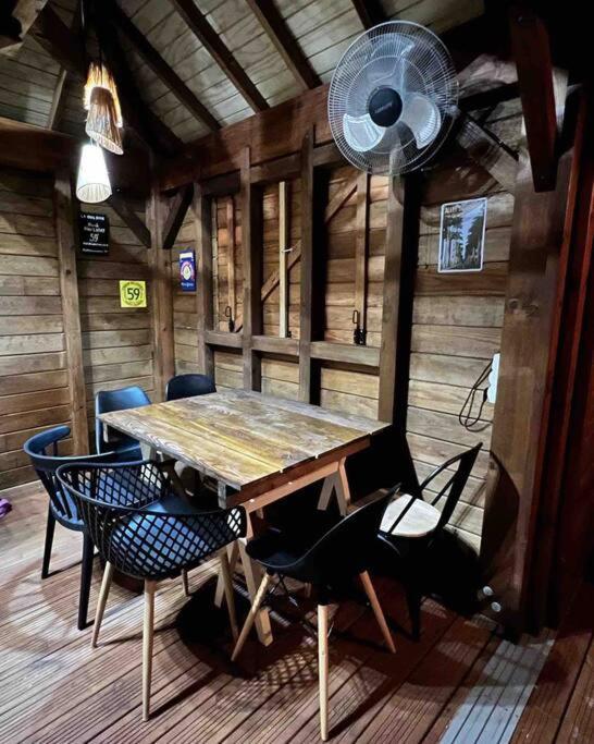 La Kaz A Pepes, Charmant Logement Avec Piscine Lamentin ภายนอก รูปภาพ